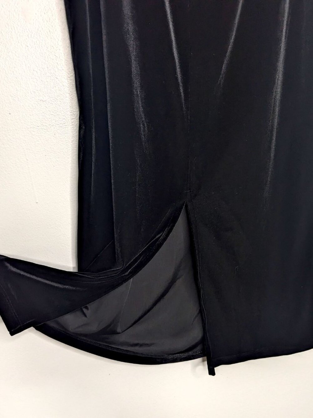 Vintage Clio Skirt Black Velvet Maxi Whimsigoth Fairy Grunge 90s Y2K Size Large - Picture 5 of 10
